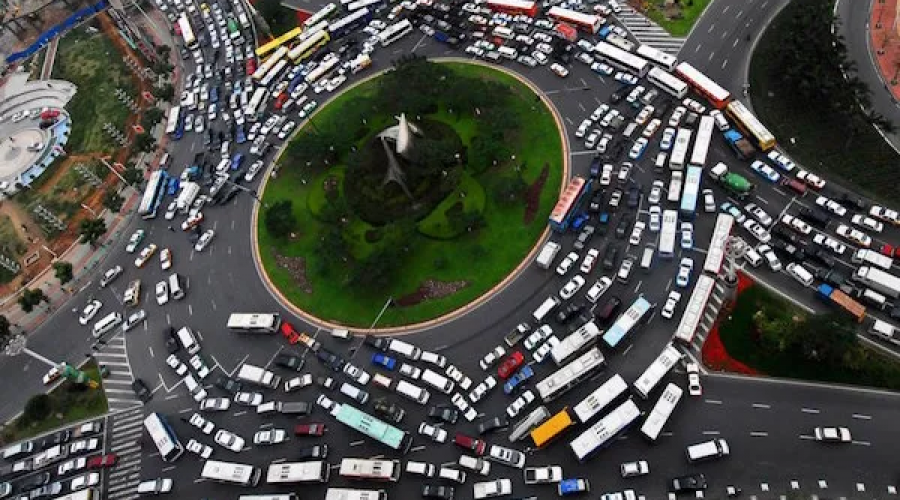 Traffic Challenges Amid Population Growth